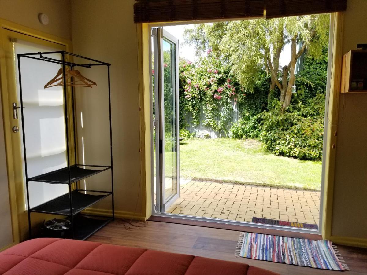 City Central Apartment - Modern, Private & Quiet Invercargill Luaran gambar